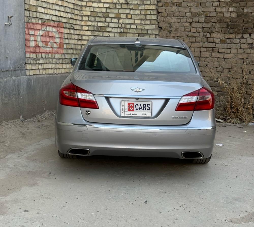 هيونداي جنسس